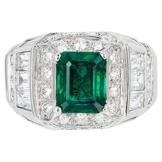 Andreoli Emerald Brazil Certified Diamond 18 Karat White Gold Ring