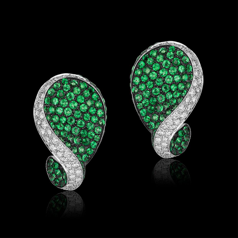 Andreoli Green Tsavorite Garnet Diamond Clip-On Earrings 18 Karat 