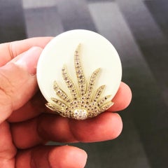 Andreoli Ivory Agate White and Cognac Diamond Cocktail Ring 18 Karat Yellow Gold