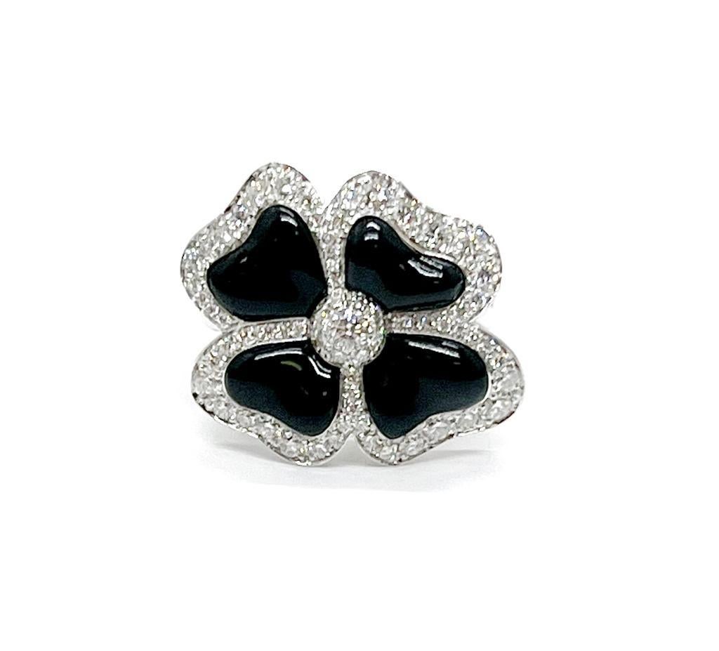 Contemporary Andreoli Onyx Diamond 18 Karat White Gold Clover Ring For Sale