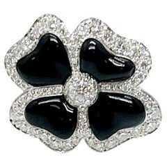 Andreoli Onyx Diamond 18 Karat White Gold Clover Ring