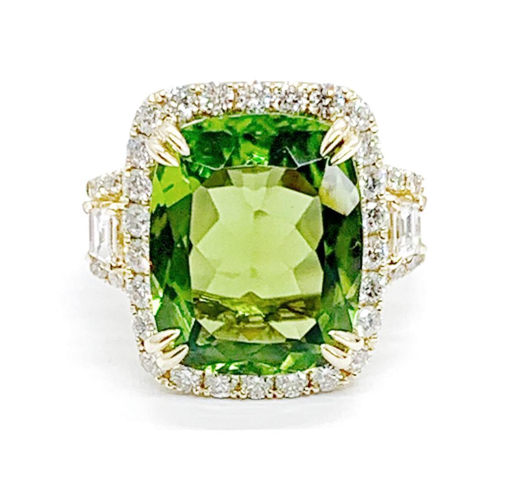 Andreoli Peridot-Diamant-Ring aus 18 Karat Gelbgold (Zeitgenössisch) im Angebot