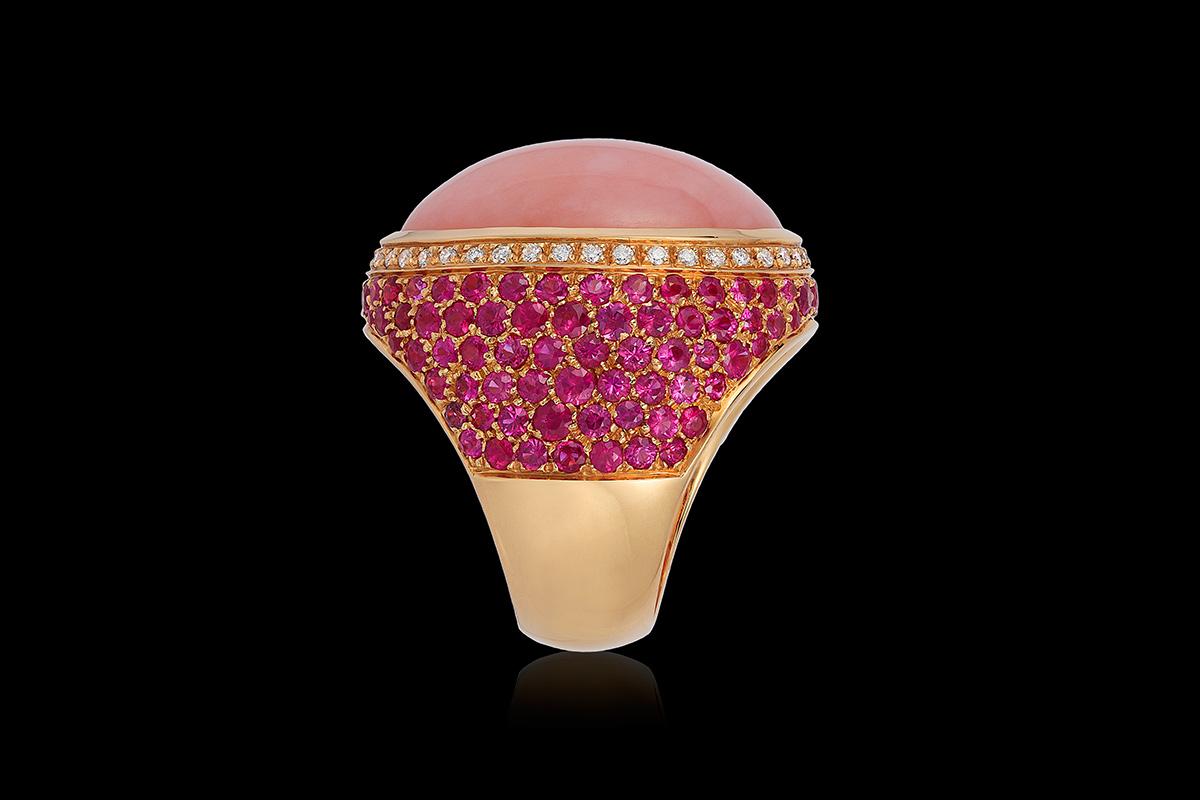 Contemporary Andreoli Rose Opal Pink Sapphire Diamond Dome Cocktail Ring 18 Karat Rose Gold For Sale