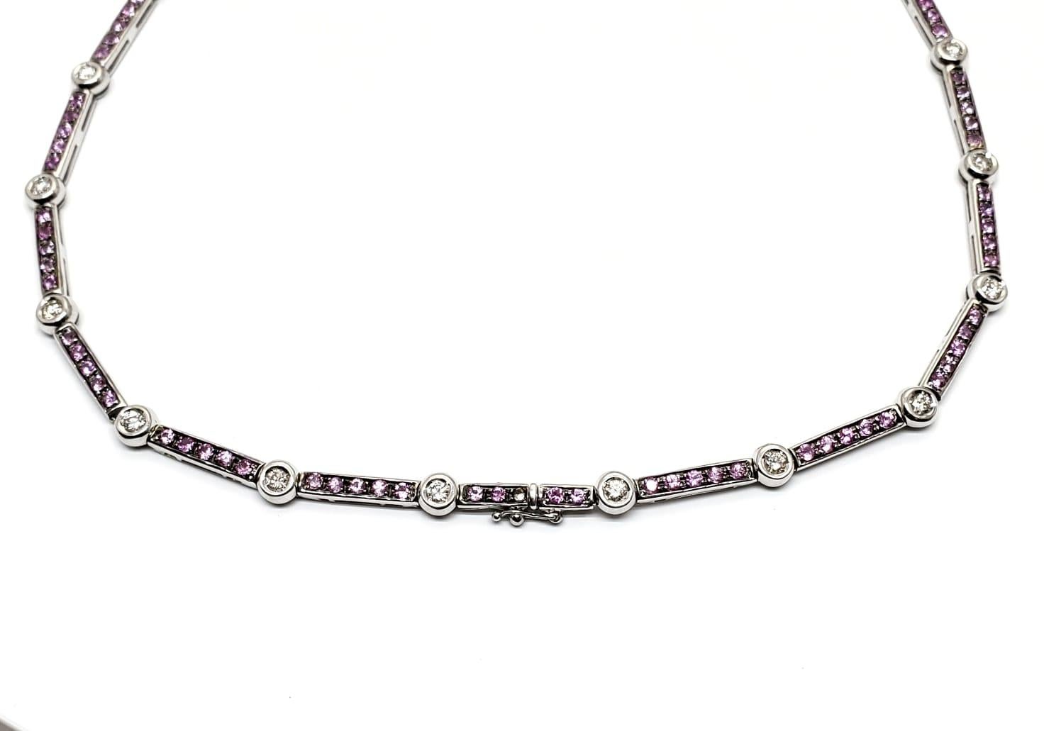 Andreoli, collier perles de Tahiti, saphir rose, diamants et perles, 18 carats Neuf - En vente à New York, NY