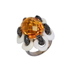 Andreoli Weißer Achat Schwarzer Diamant Citrin Blume Moving Blütenblätter Ring 18KT Gold