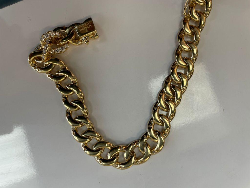 Contemporary Andreoli Yellow Gold and Diamond Cuban Link Bracelet For Sale