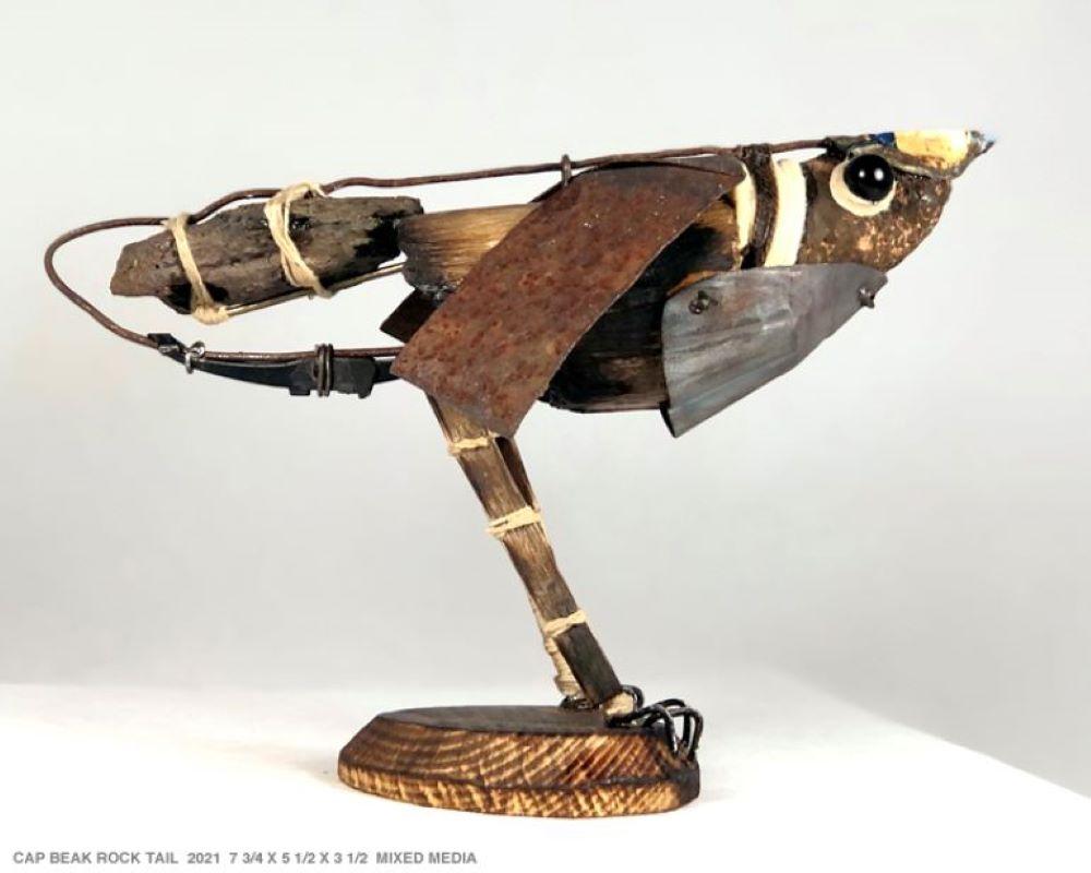 Andrew Bascle  Figurative Sculpture - Cap Beak Rocktail