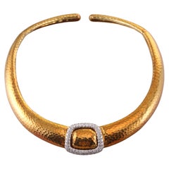 Vintage Andrew Clunn 1970s Diamond Hammered Gold Platinum Buckle Collar Necklace
