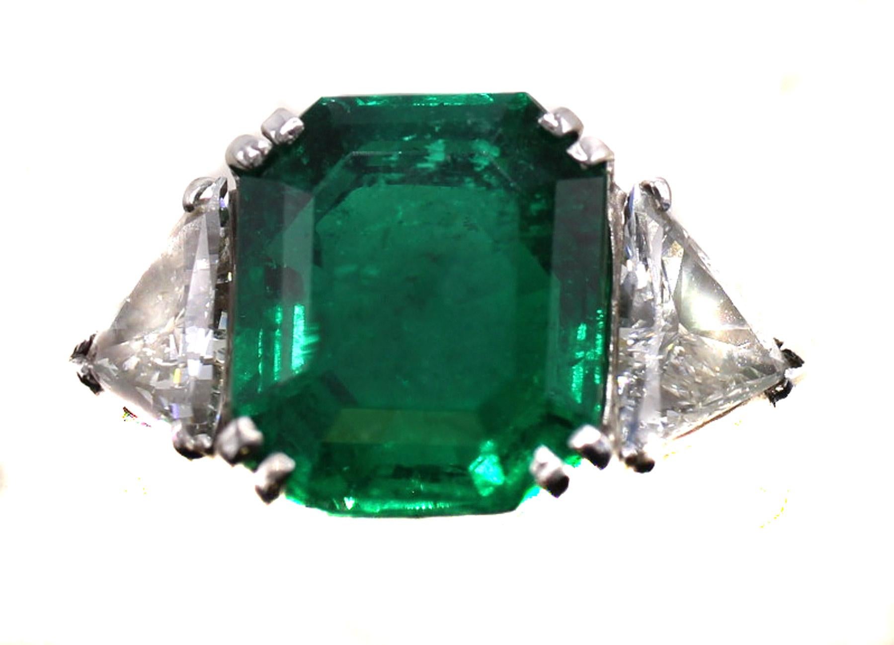 Contemporary Andrew Clunn 4.48 Carat Colombian Emerald Diamond Platinum Ring  For Sale