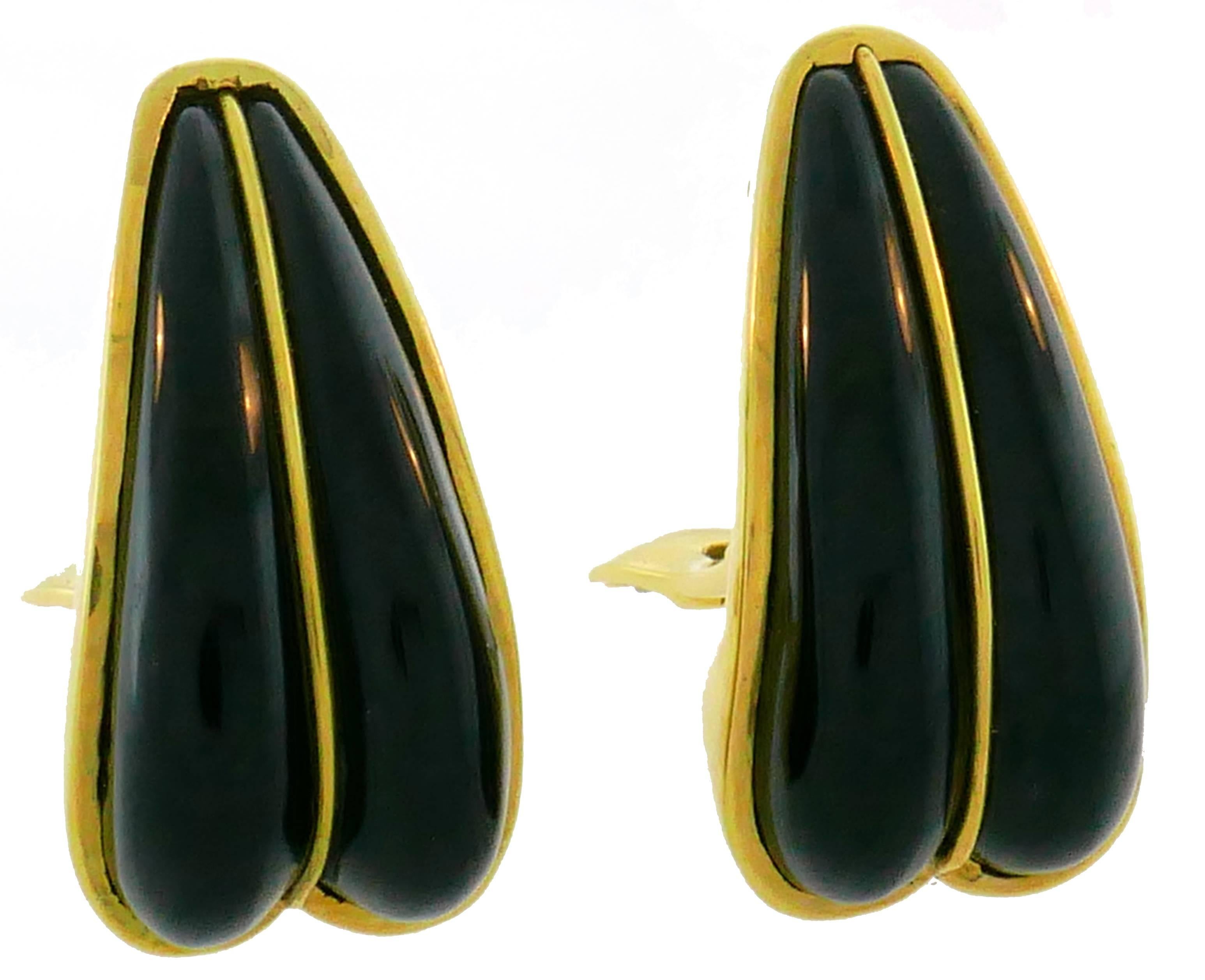 Andrew Clunn Black Onyx 18 Karat Yellow Gold Earrings, 1970s 2