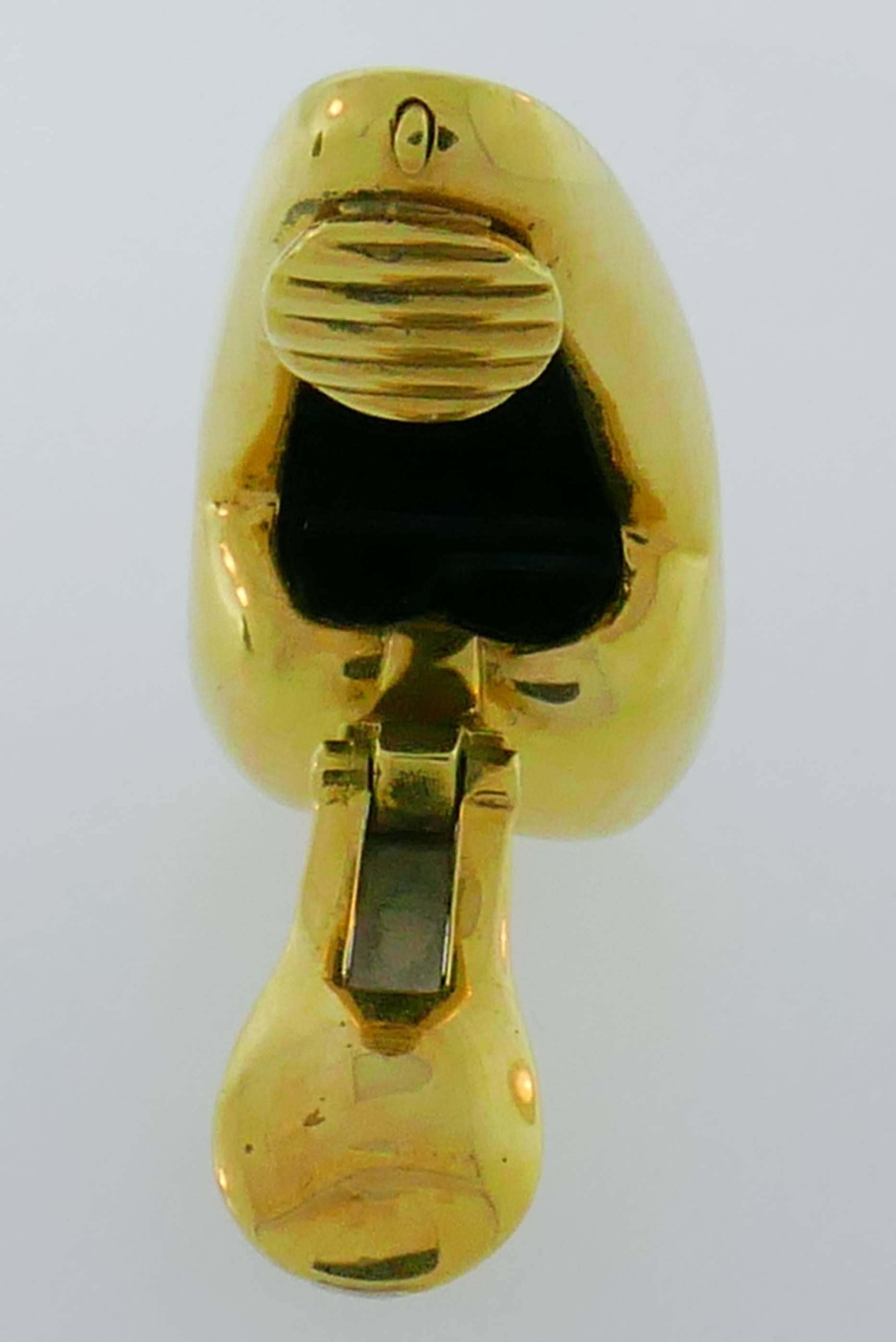 Andrew Clunn Black Onyx 18 Karat Yellow Gold Earrings, 1970s 4