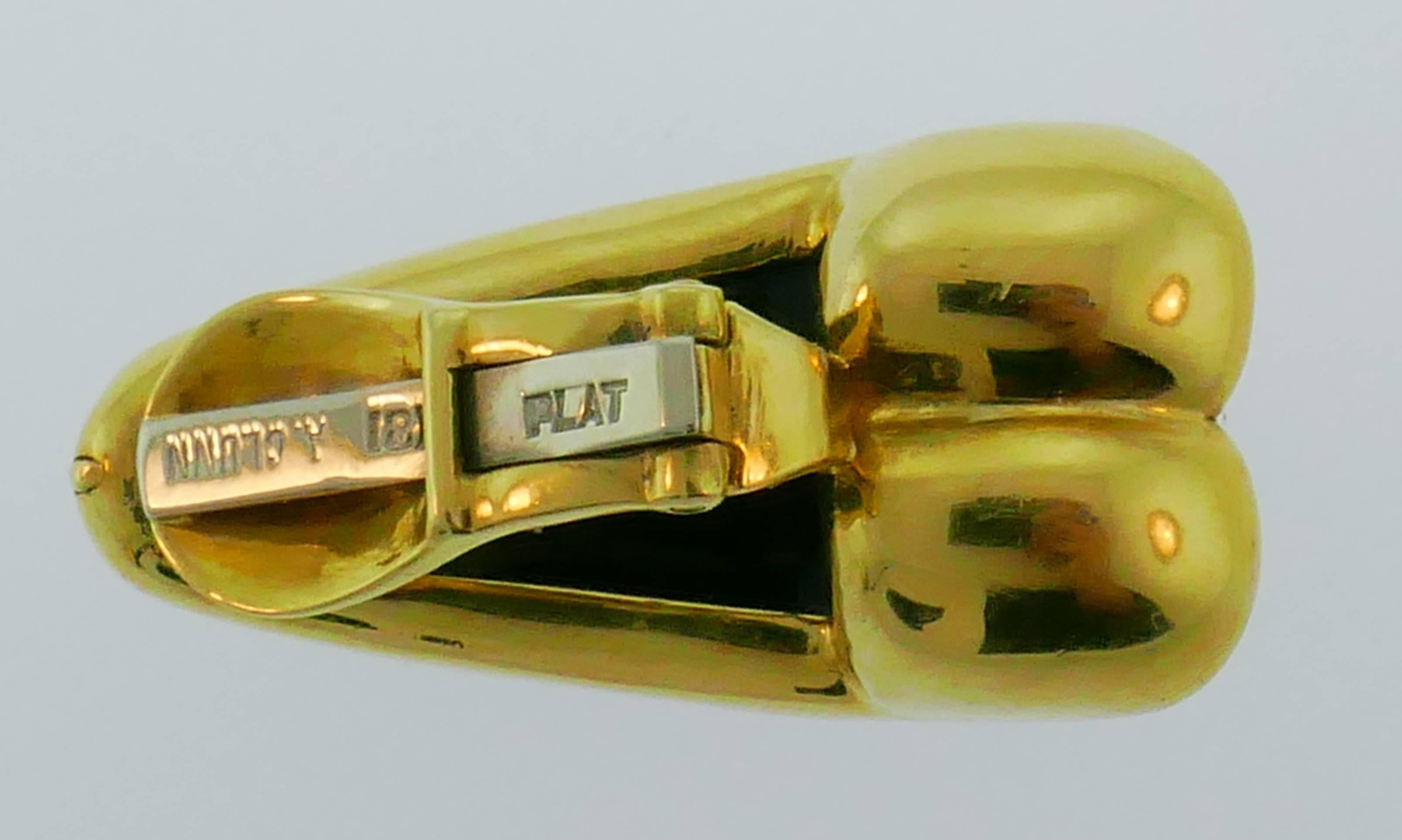 Andrew Clunn Black Onyx 18 Karat Yellow Gold Earrings, 1970s 5