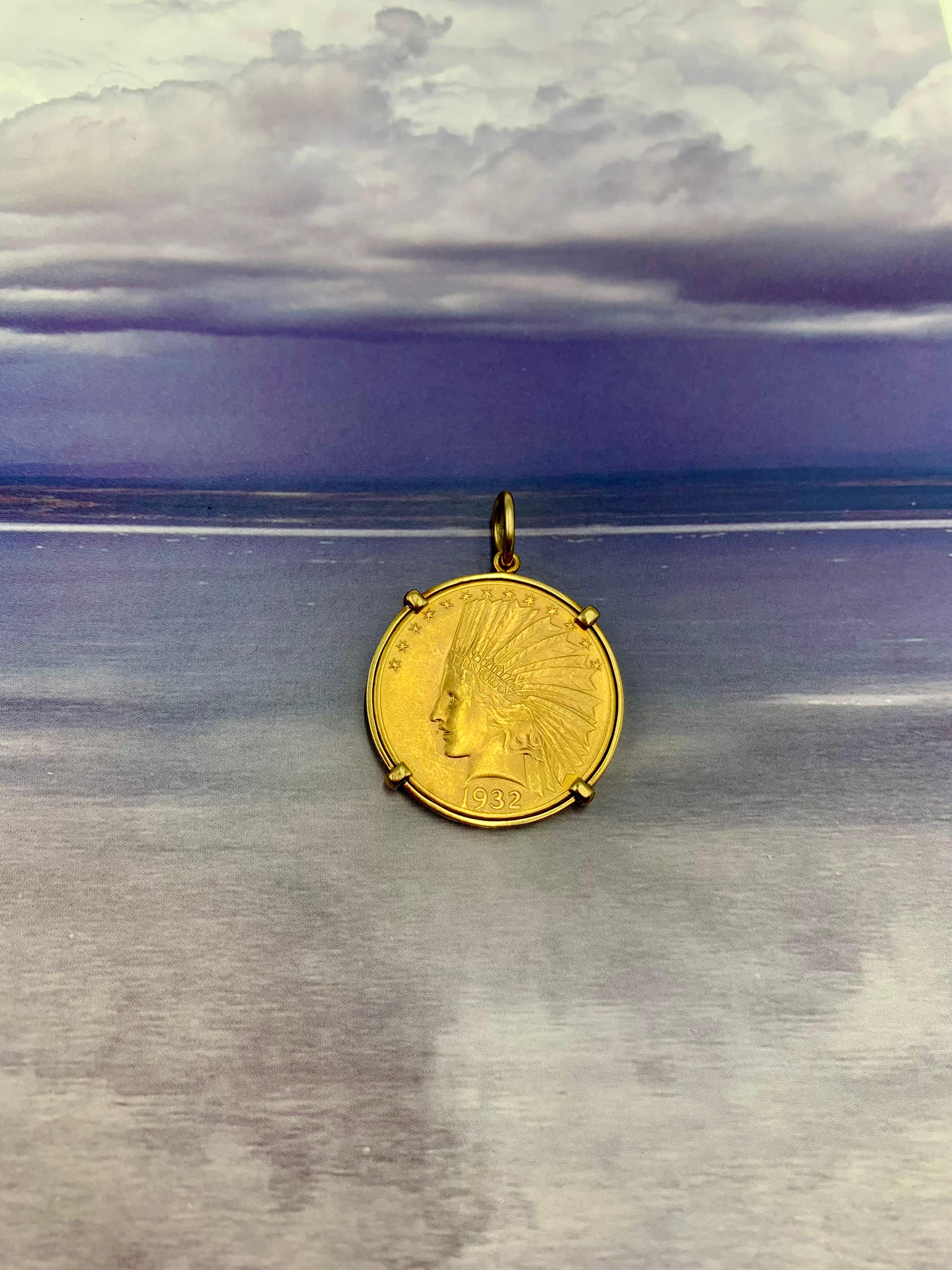Classic, elegant Augustus Saint-Gaudens designed Indian Eagle ten dollar gold coin and 18K yellow gold pendant by Andrew Clunn
20th Century
Provenance: from the estate of a model, art collector, world renown interior designer and