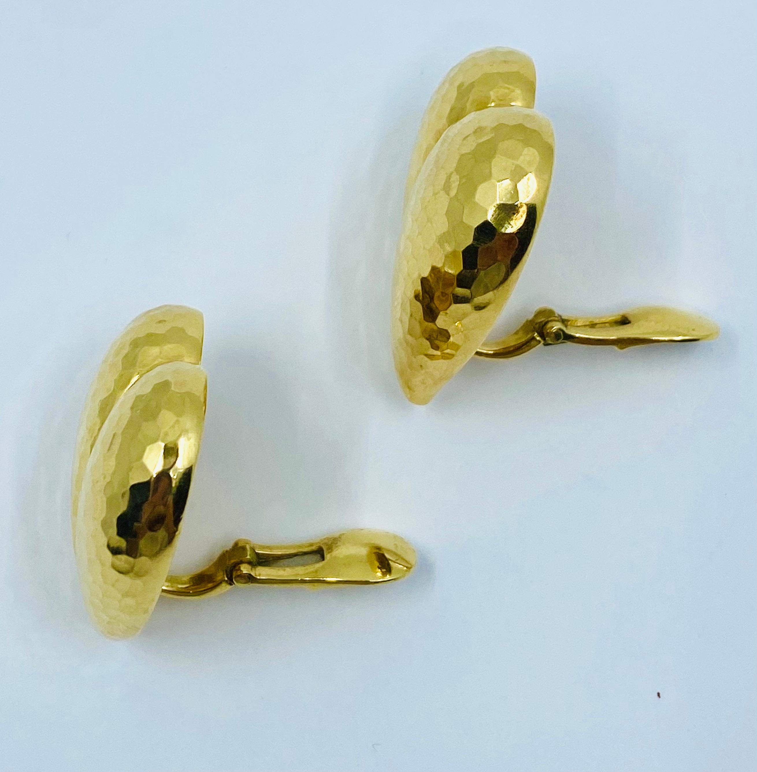 Andrew Clunn Heart Earrings Gold 2