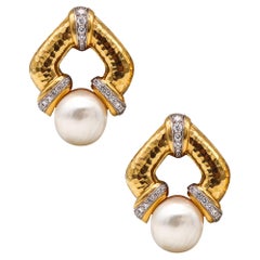Andrew Clunn Pearls Earrings In 18Kt Yellow Gold With 1.20 Ctw In Diamonds