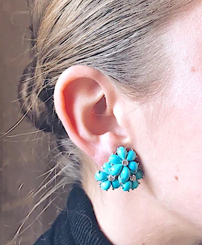 Andrew Clunn Three-Stone Drop Earring with Peridot Aquamarine  South Sea Pearl For Sale 12