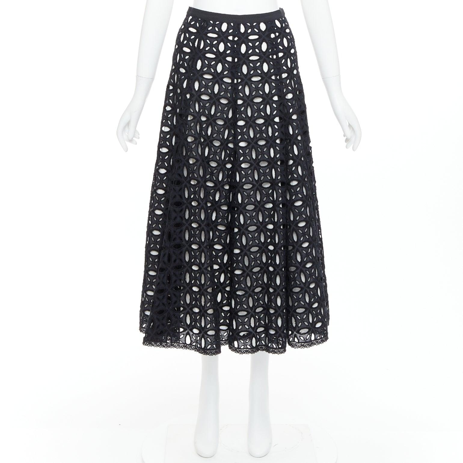 ANDREW GN black white cotton embroidery anglais midi full skirt FR36 S For Sale 4