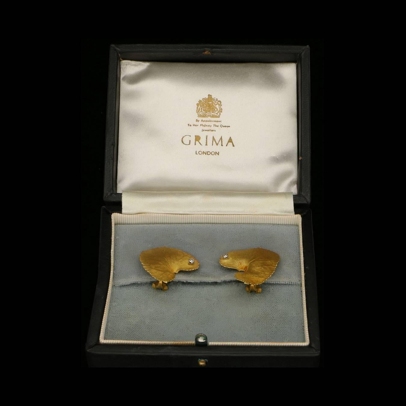 Andrew Grima 18 Carat Yellow Gold Cyclamen Leaf Diamond Dew Drops Earring 1