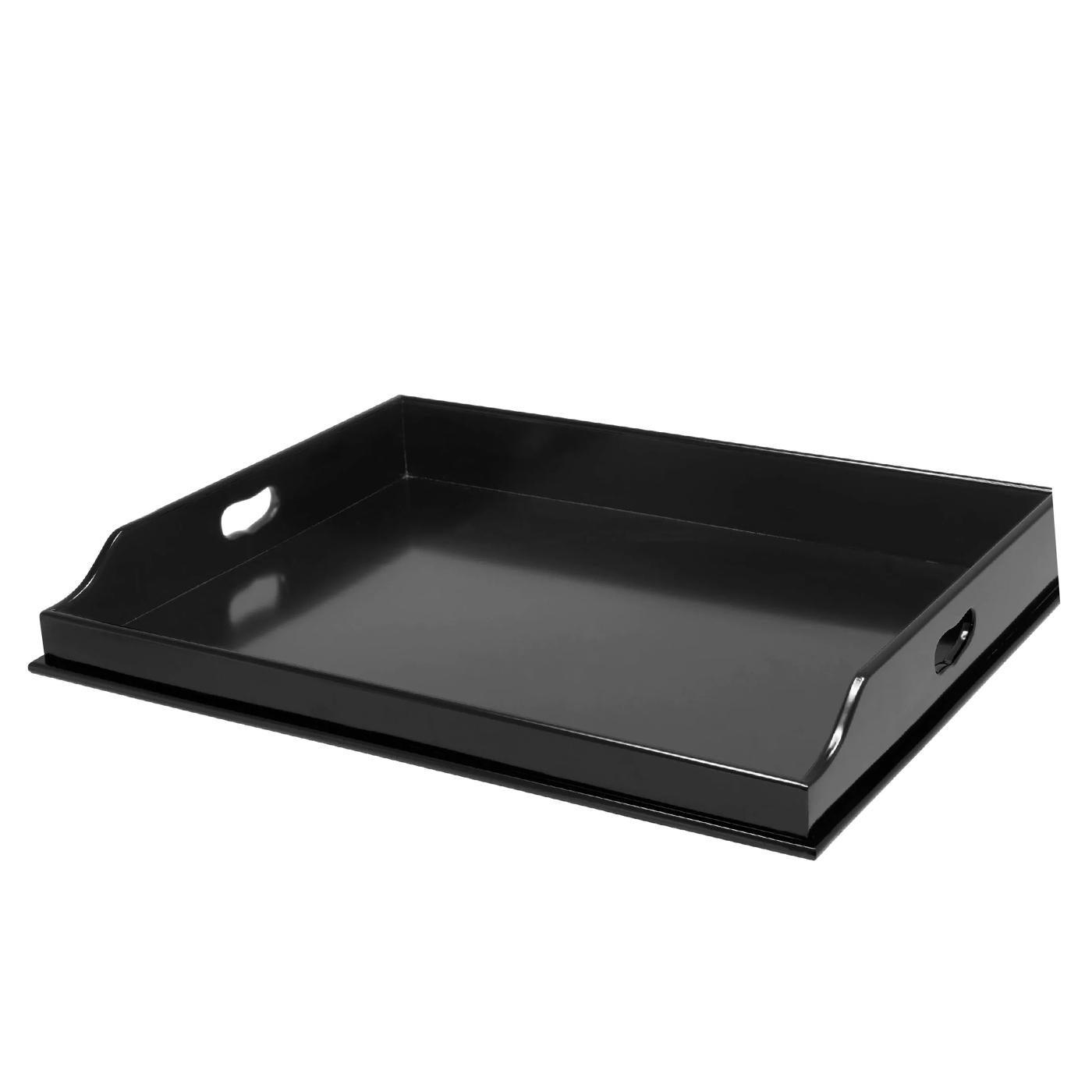 Tray Andrew Majordome in solid mahogany wood
in black lacquered finish. Movable tray on cross legs
base.