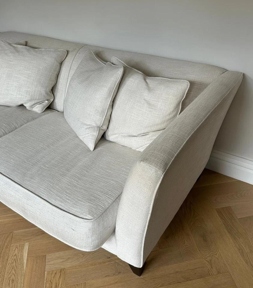 Andrew Martin 'Hannis' Custom 4 Seater Sofa In Rocco Hazy Sky Fabric In Good Condition For Sale In London, GB