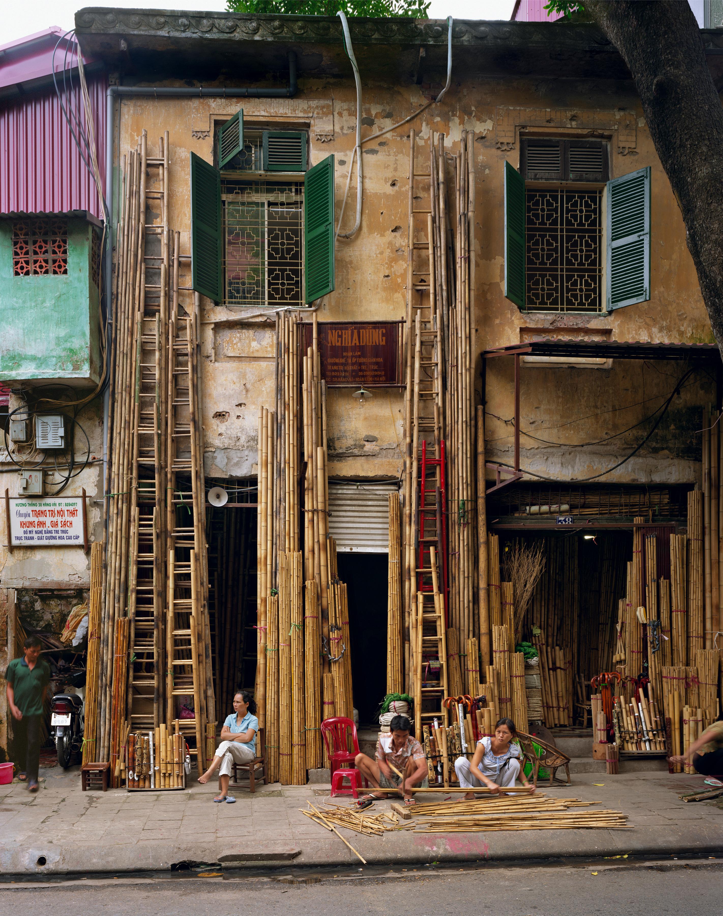 Archival Pigment Print

Street filled with bamboo shops

All available sizes & editions for each size of this photograph:
40" x 30” - Edition of 5 + 2 Artist Proofs
50" X 40"- Edition of 5 + 2 Artist Proofs
60" X 50"-  Edition of 5 + 2 Artist Proofs
