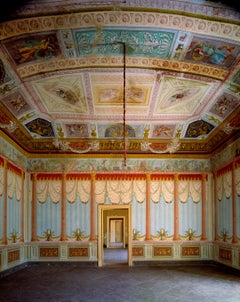 Andrew Moore – Baron's Library, Fotografie 2004, Druck nach