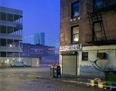 Andrew Moore - Fulton and Front Streets, NYC, photographie de 1982, imprimée d'après