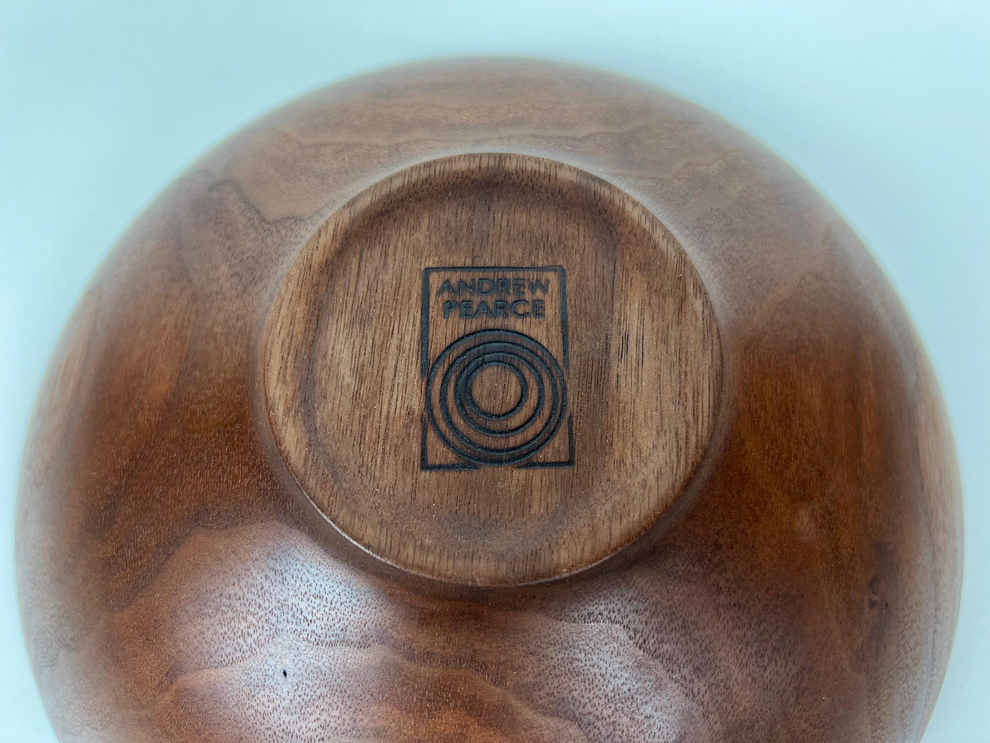 Andrew Pearce Walnut Champlain Serving Bowl In Excellent Condition For Sale In Fort Lauderdale, FL
