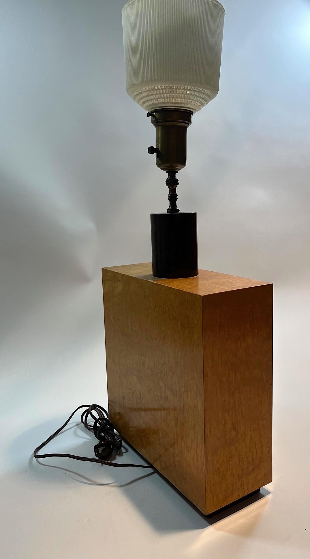 Bois Lampes Andrew Szoeke en vente