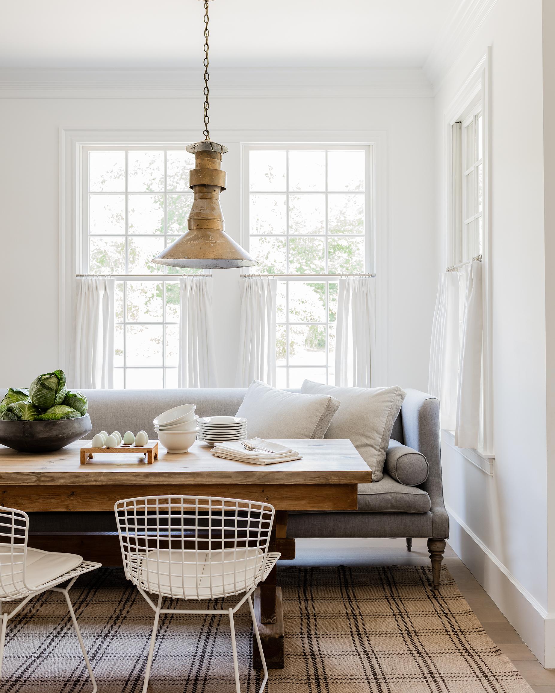 Banquette dining bench