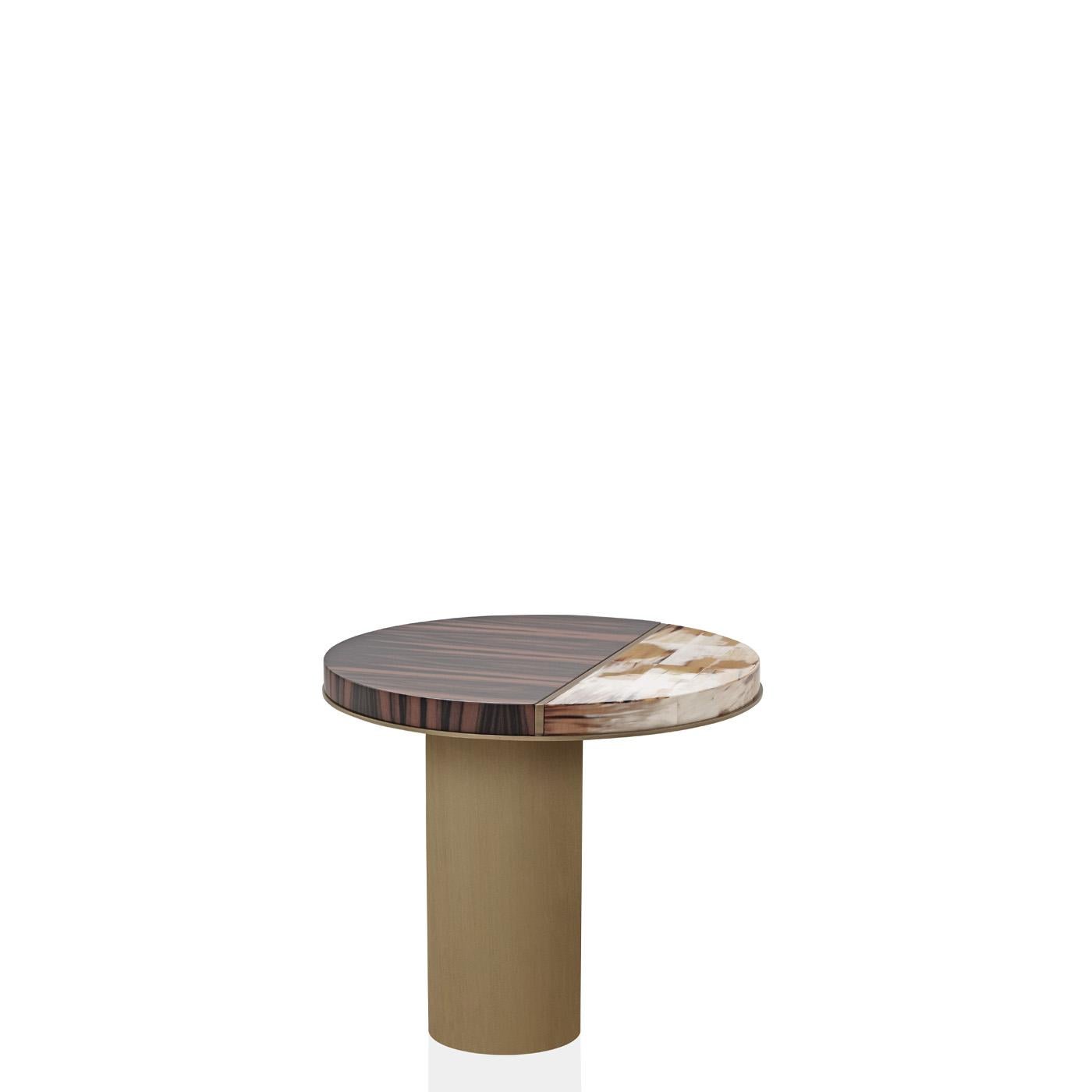 Burnished Andria Side Table in Lacquered Wood and Corno Italiano, Mod. 4412 For Sale