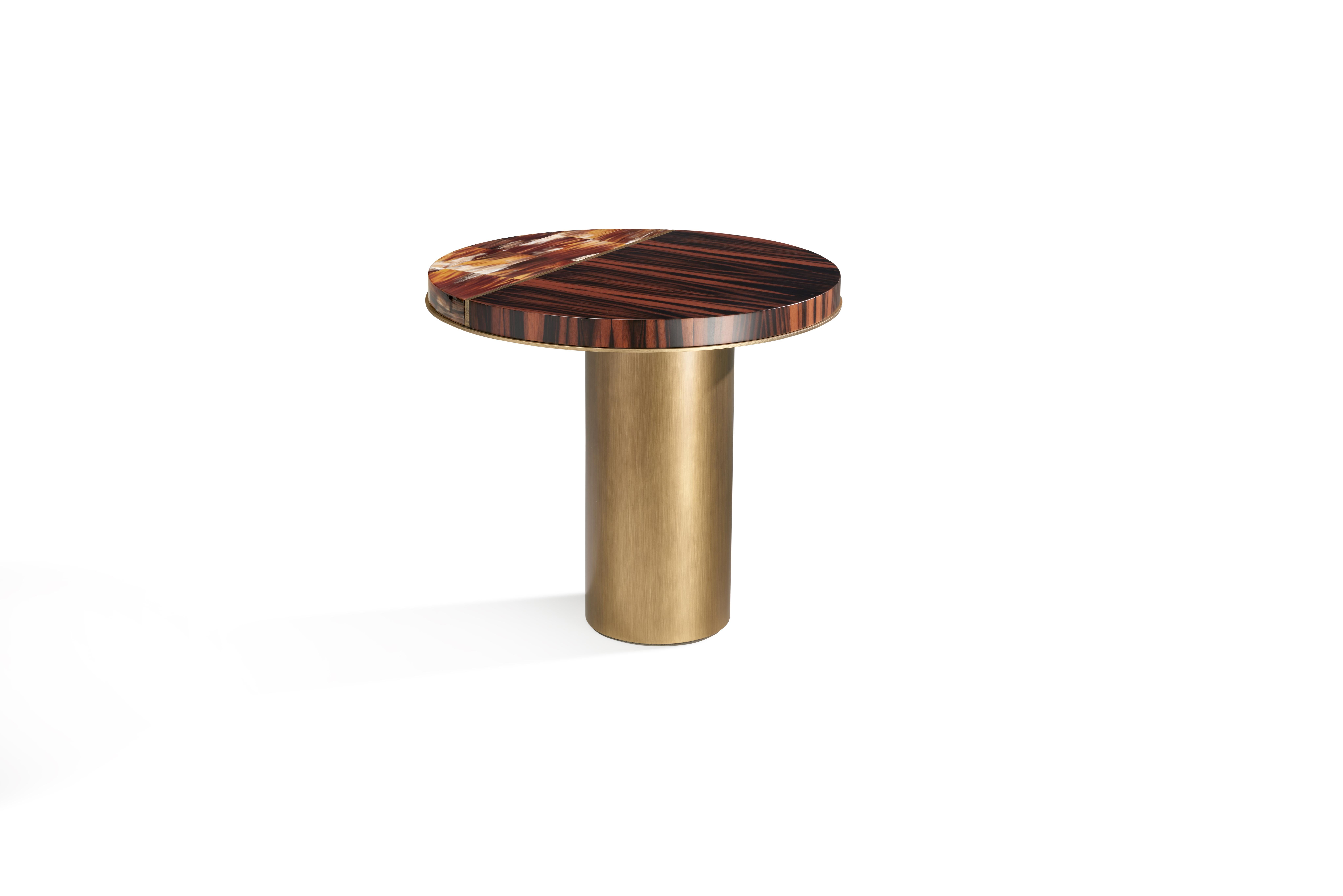 Andria Beistelltisch aus mattem Makassar-Furnier und glänzendem Corno Italiano, Mod. 4413 (Italienisch) im Angebot