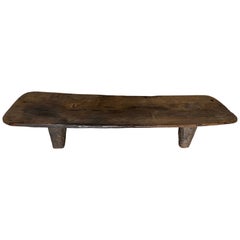 Banc:: table basse ou lit de repos africain ancien Andrianna Shamaris