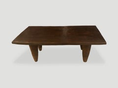 Table basse africaine ancienne Senufo Andrianna Shamaris