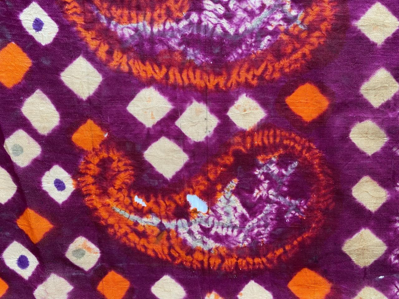 Textile de soie antique orange brûlé et violet en vente 4