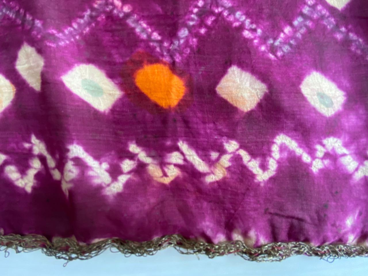 Fait main Textile de soie antique orange brûlé et violet en vente
