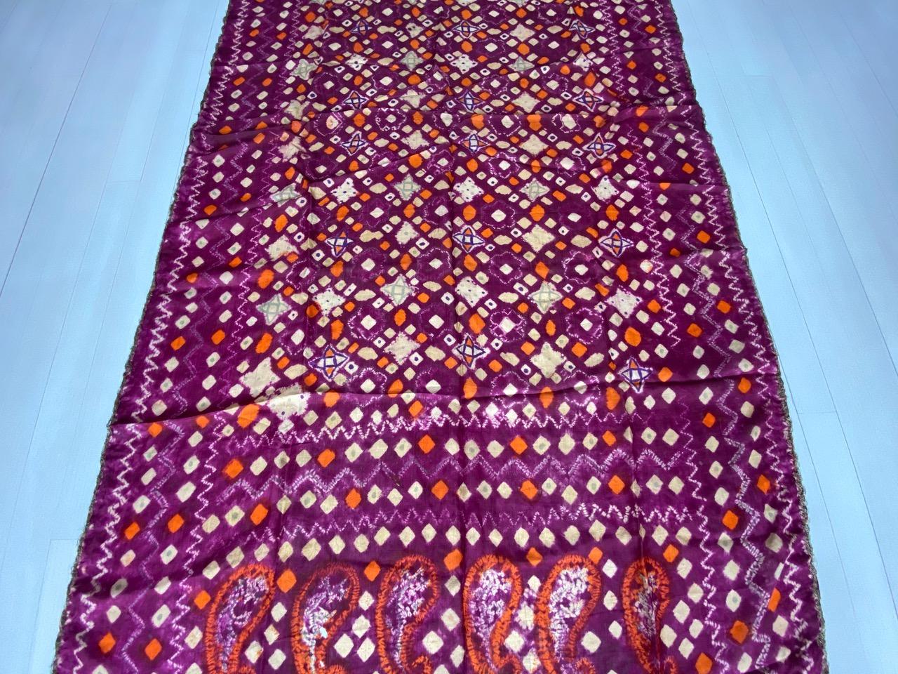 Soie Textile de soie antique orange brûlé et violet en vente