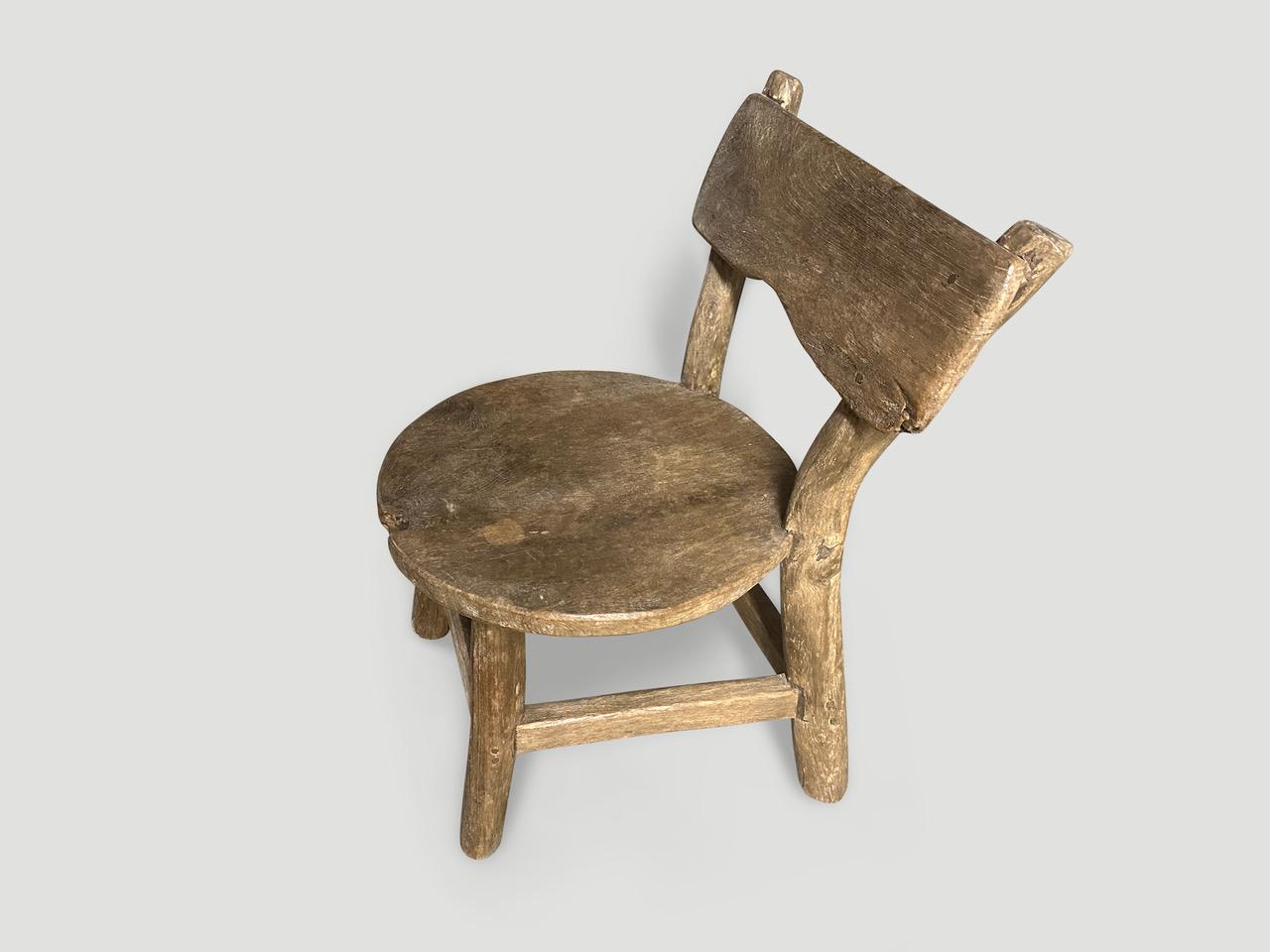Minimaliste Chaise ou table d'appoint ancienne en vente