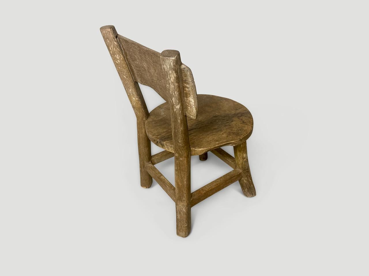 Minimaliste Chaise ou table d'appoint ancienne en vente