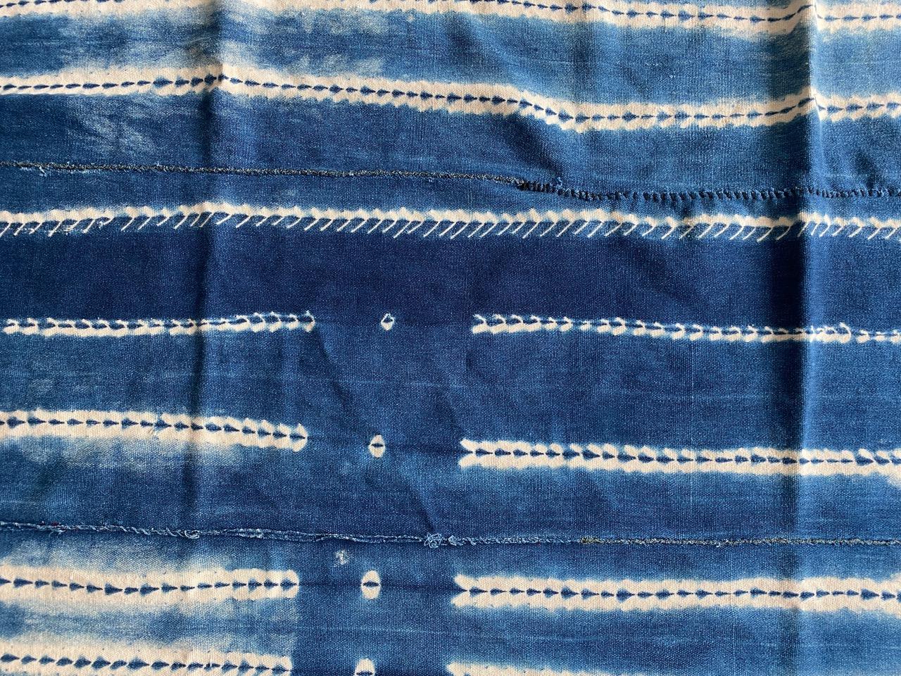 Andrianna Shamaris - Textile ancien indigo Mali Bon état - En vente à New York, NY