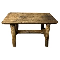 Table d'appoint ou banc antique