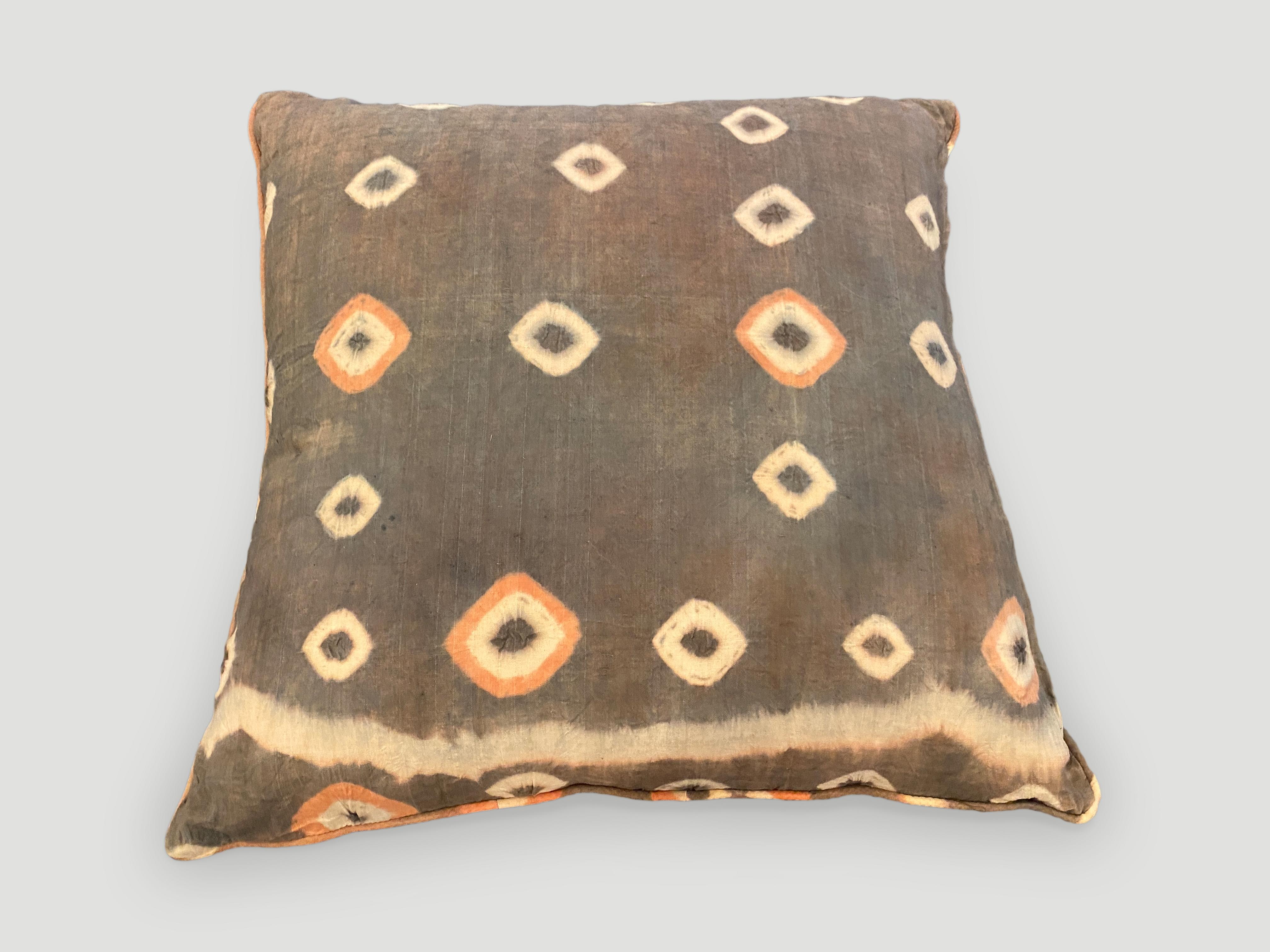 Beautiful antique textiles found in Toraja Land, South Sulawesi, are made into pillows with piping and concealed zippers. Double backed with stunning contrasting colors. Inserts included. A blend of cotton and linen. 

Andrianna Shamaris. The