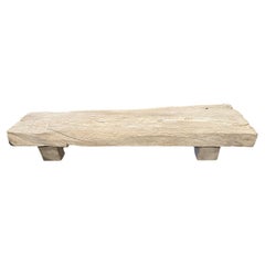 Banc ou table basse Andrianna Shamaris en bois de teck blanchi
