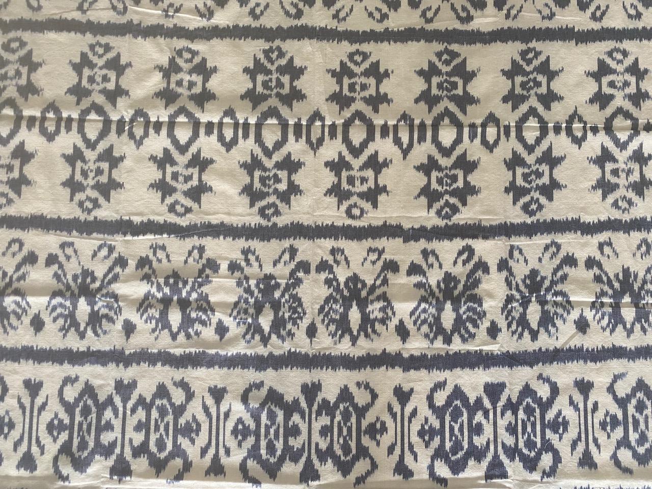 Hand-Woven Andrianna Shamaris Blue and White Ikat For Sale