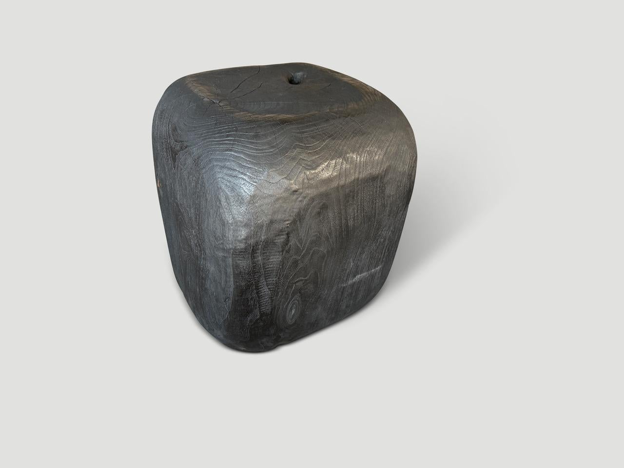 Organique Andrianna Shamaris Charred Minimalist Side Table or Stool en vente