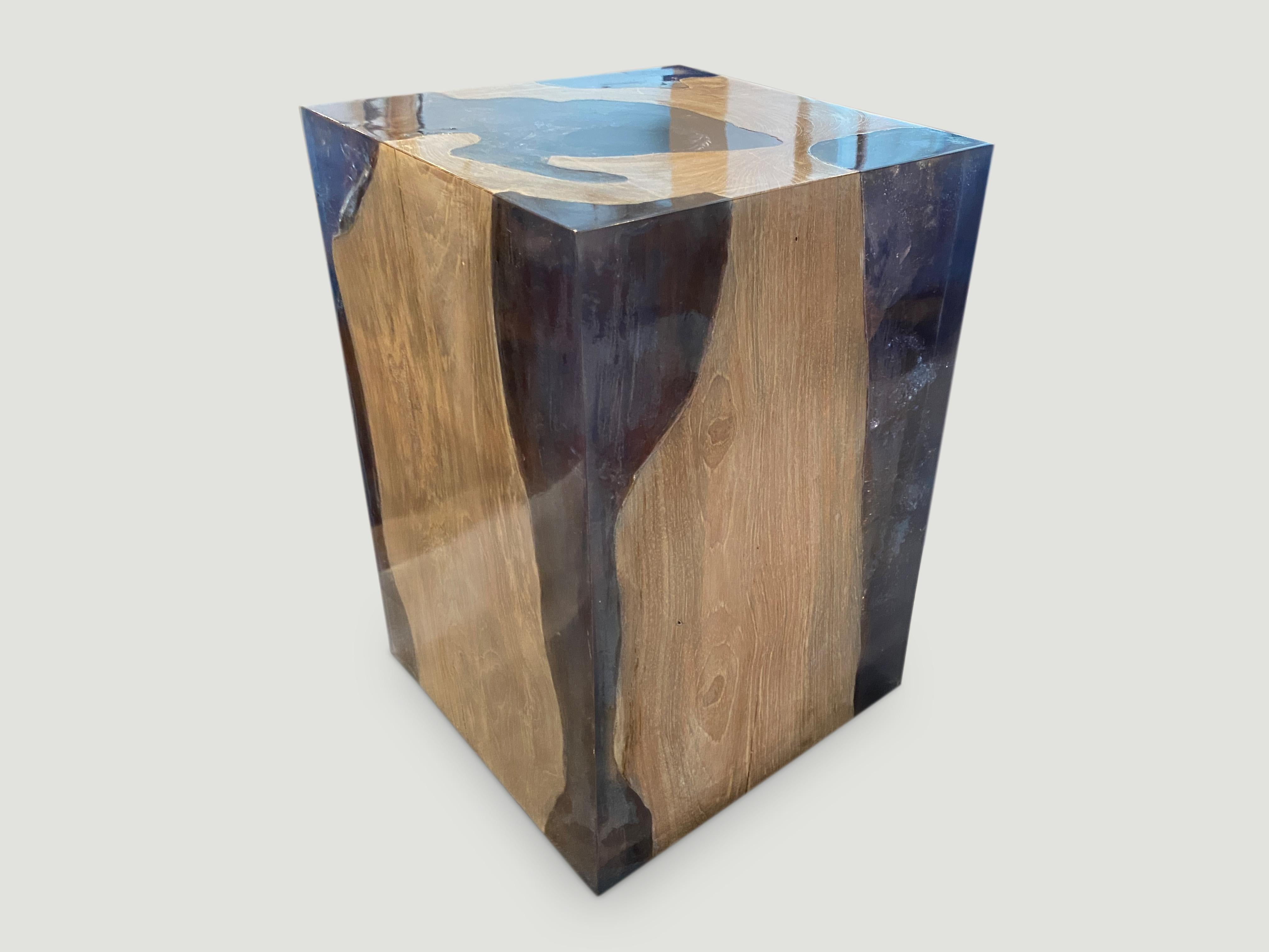 Andrianna Shamaris Deep Sea Blue Resin and Teak Wood Side Table In Excellent Condition In New York, NY