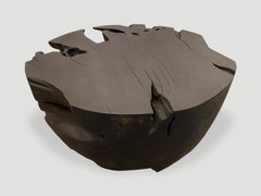 Andrianna Shamaris Couchtisch aus gehärtetem Teakholz in Trommelform
