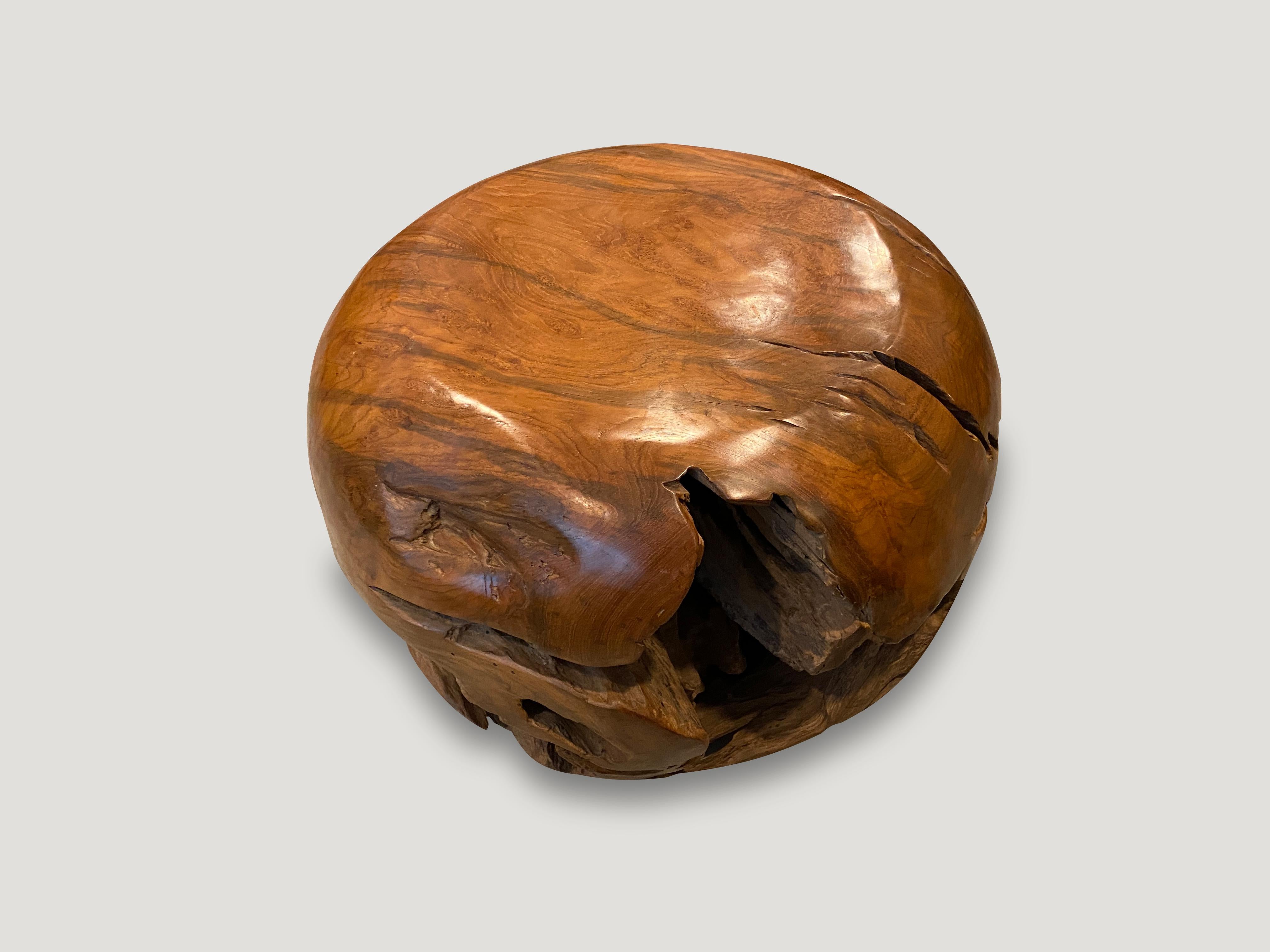 Beautiful patina on this reclaimed teak root coffee table or over sized side table. Hand carved into an impressive drum shape. The outer layer is polished and the inner sides we have left in their natural organic form. Organic is the new