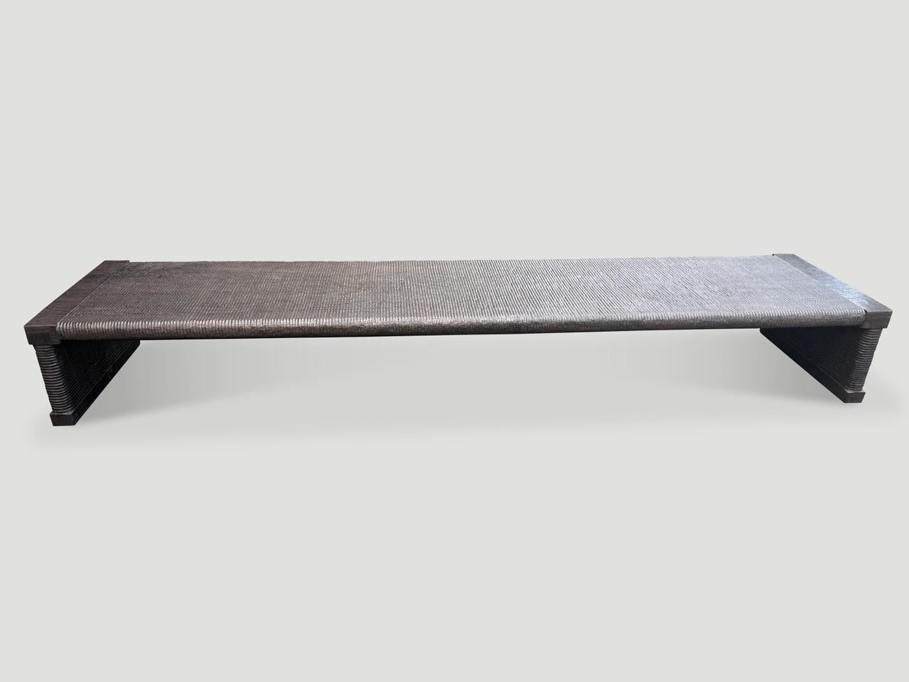 Bois Andrianna Shamaris Exquisite Monumental Couture Hand Carved Bench (Banc sculpté à la main) en vente