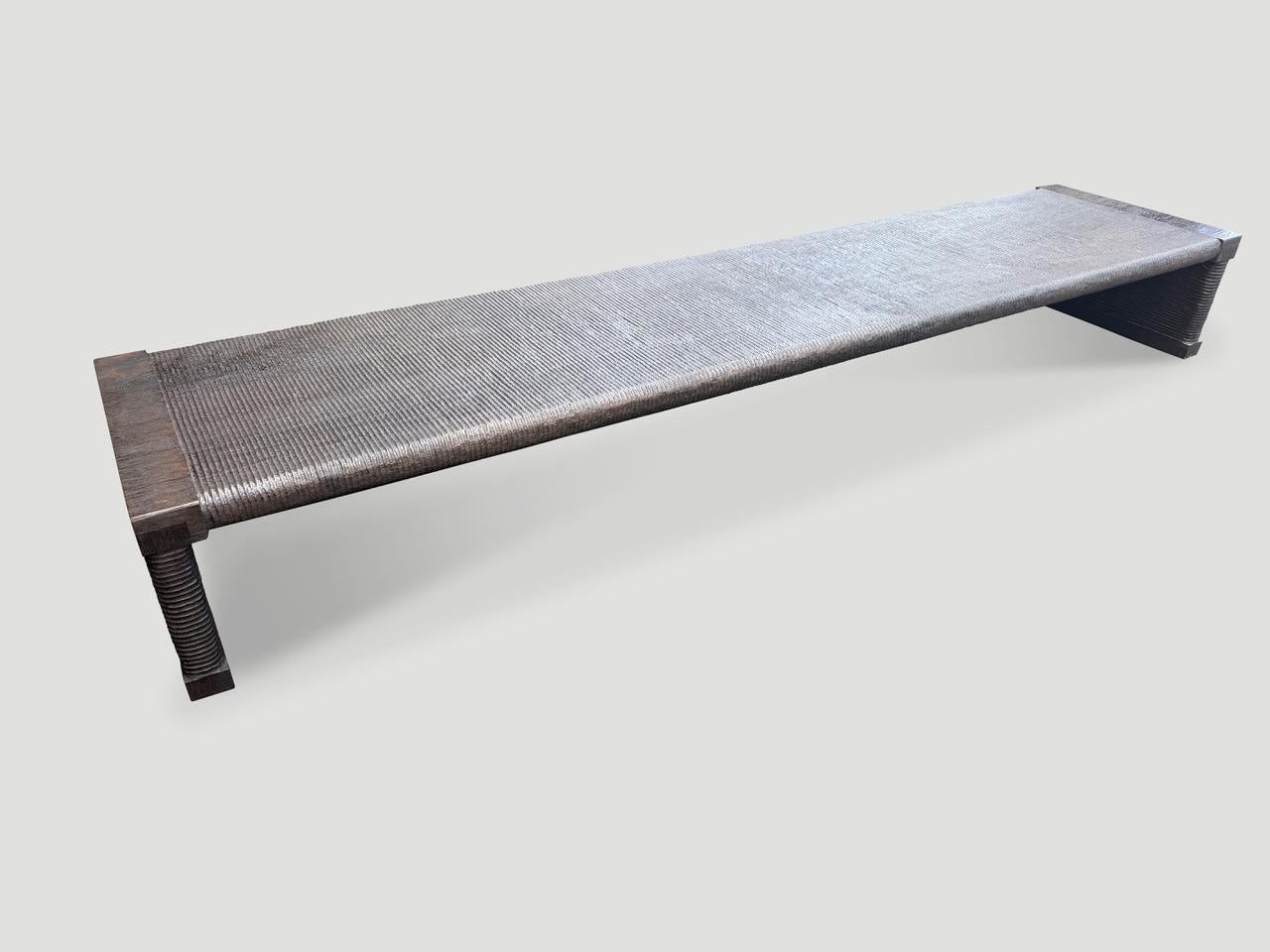 Andrianna Shamaris Exquisite Monumental Couture Hand Carved Bench (Banc sculpté à la main) en vente 1